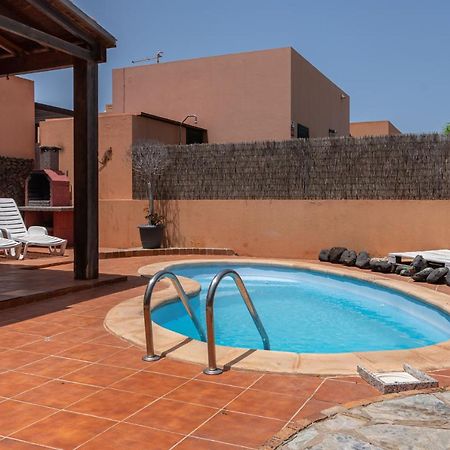 Lovely 2-Bed Villa In Corralejo Fuerteventura Экстерьер фото