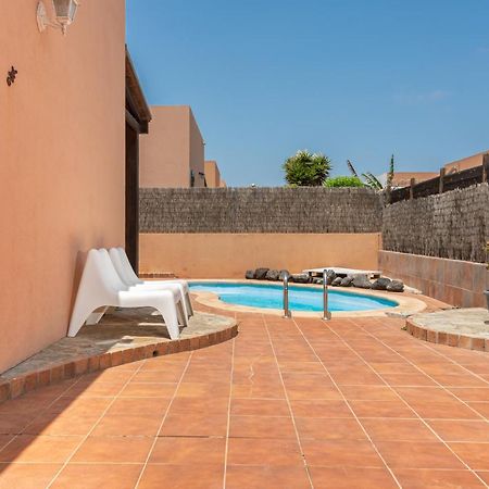 Lovely 2-Bed Villa In Corralejo Fuerteventura Экстерьер фото